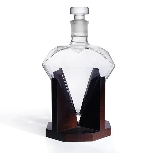 Decanter de Vidro em Formato Diamante com Suporte de Madeira KBN