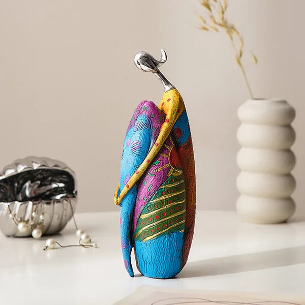 Escultura Abstrata Estilo Nórdico em Resina para Decoração KBN