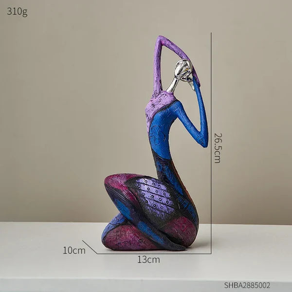 Escultura Abstrata Estilo Nórdico em Resina para Decoração KBN