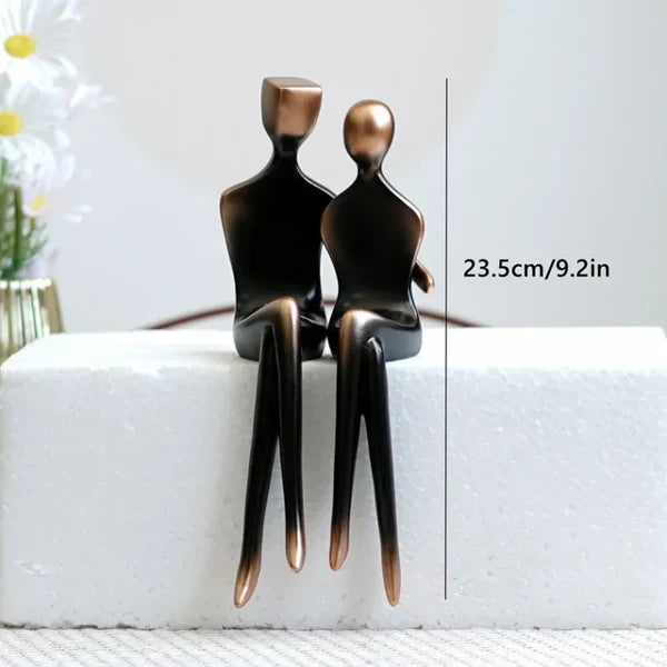 Escultura de Casal em Resina Bronze para Decorar Sala KBN