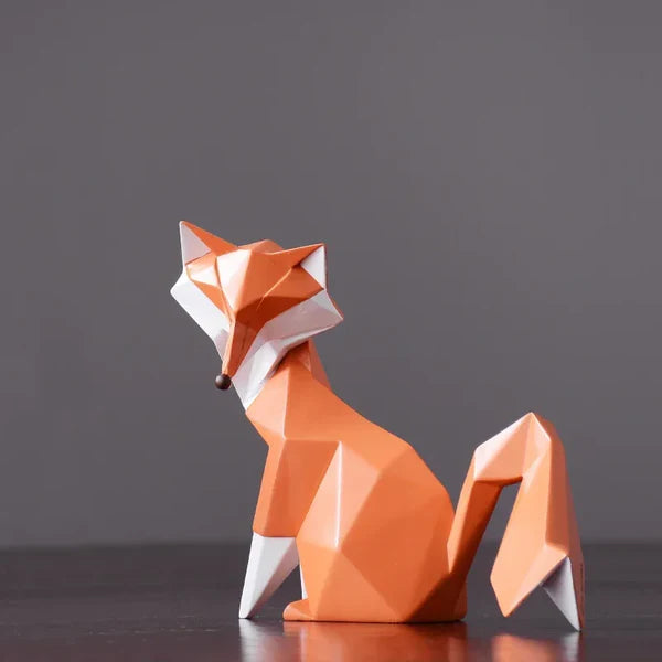 Escultura de Raposa Geométrica em Resina Decorativa para Sala e Escritório KBN