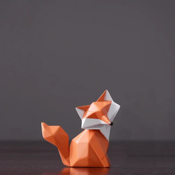 Escultura de Raposa Geométrica em Resina Decorativa para Sala e Escritório KBN