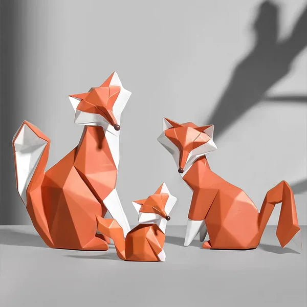 Escultura de Raposa Geométrica em Resina Decorativa para Sala e Escritório KBN