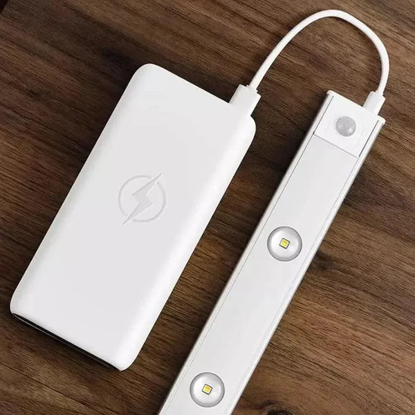 Luminária LED Magnética com Sensor de Movimento e Bateria KBN