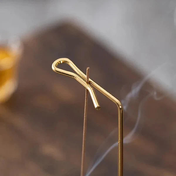 Suporte de Incenso Invertido de Madeira e Metal para Aromaterapia KBN