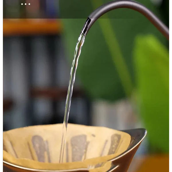 Chaleira Gooseneck Inox 600ml para Preparo de Café Especial e Chá KBN