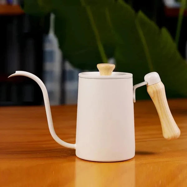 Chaleira Gooseneck Inox 600ml para Preparo de Café Especial e Chá KBN