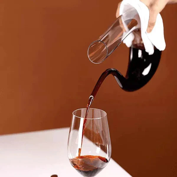 Decanter de Vinho de Vidro em Formato de Cisne 1500ml KBN