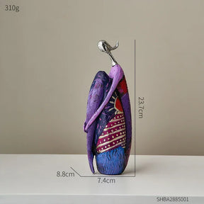 Escultura Abstrata Estilo Nórdico em Resina para Decoração KBN