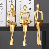 Escultura Abstrata Pensador em Resina Dourada para Sala e Escritório KBN