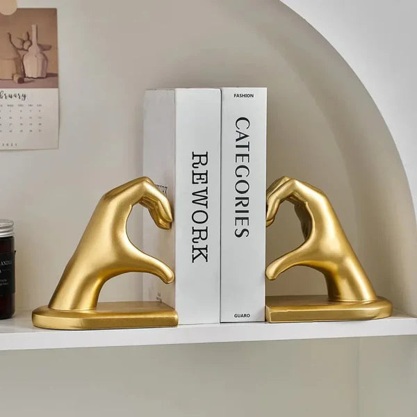 Escultura Apoio de Livros Mãos Douradas para Sala e Quarto KBN