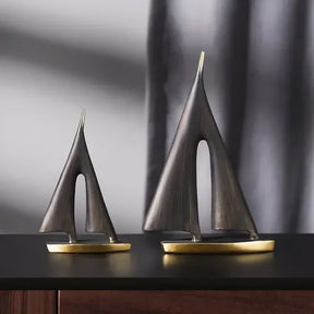 Escultura Barco Veleiro em Resina para Sala e Quarto KBN