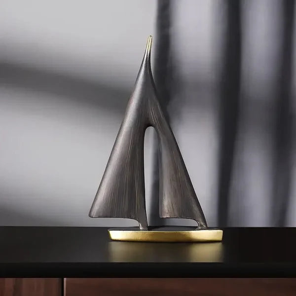 Escultura Barco Veleiro em Resina para Sala e Quarto KBN