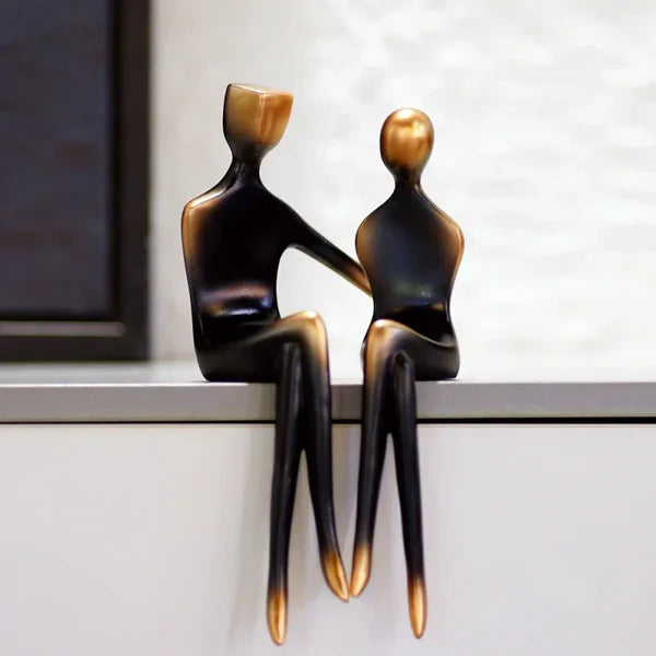 Escultura de Casal em Resina Bronze para Decorar Sala KBN