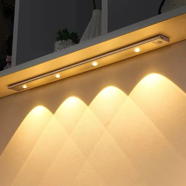Luminária LED Magnética com Sensor de Movimento e Bateria KBN