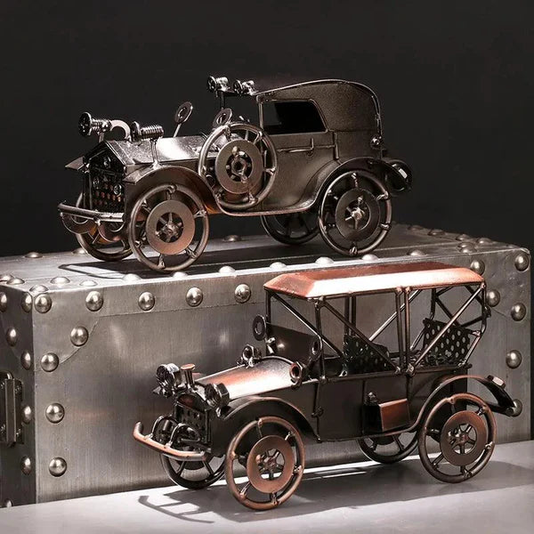 Miniatura de Carro Antigo em Metal para Decoração Retrô KBN